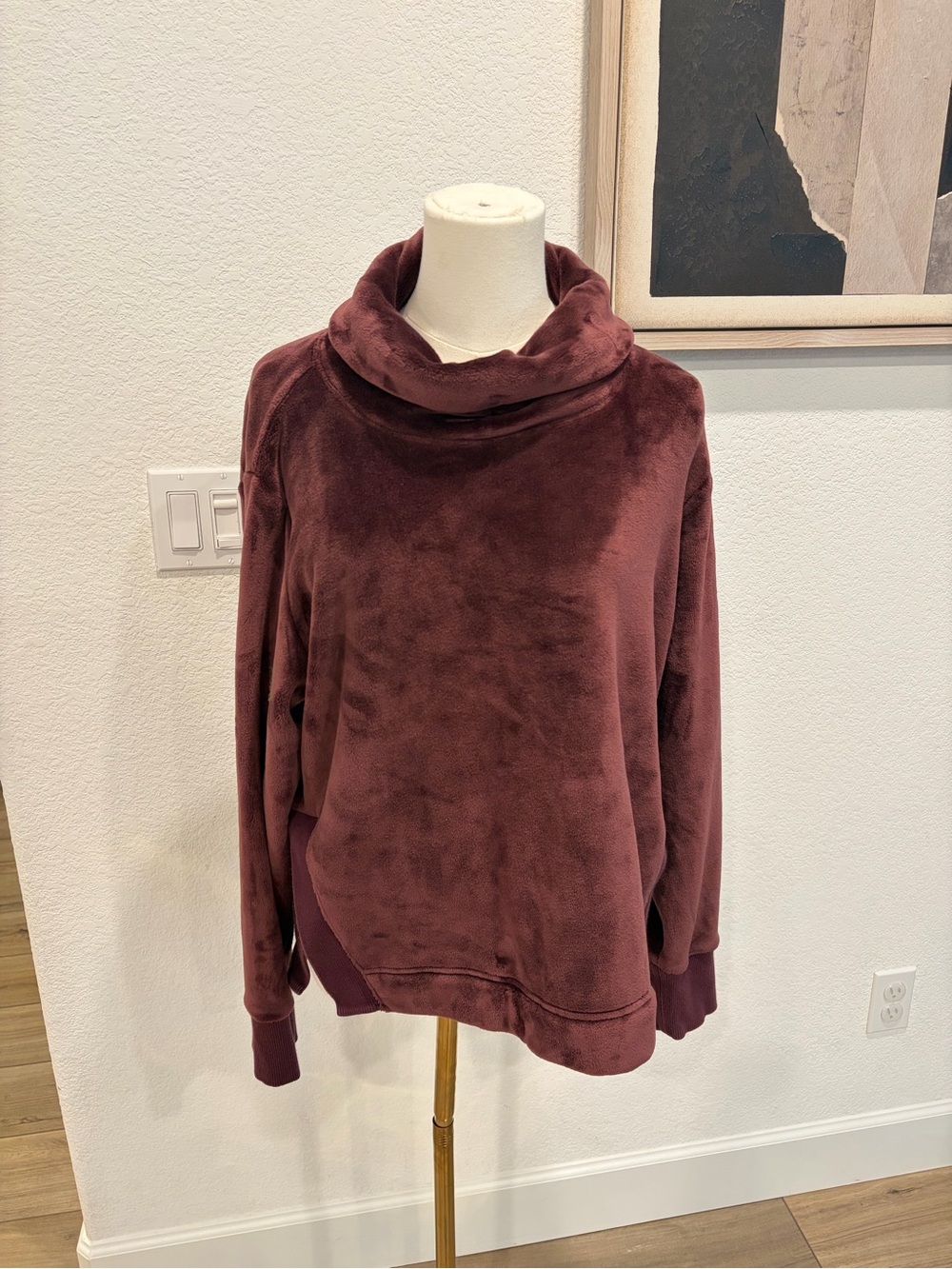 Athleta Double Cozy Karma Funnel Neck Plush Sweater Purple Size Medium